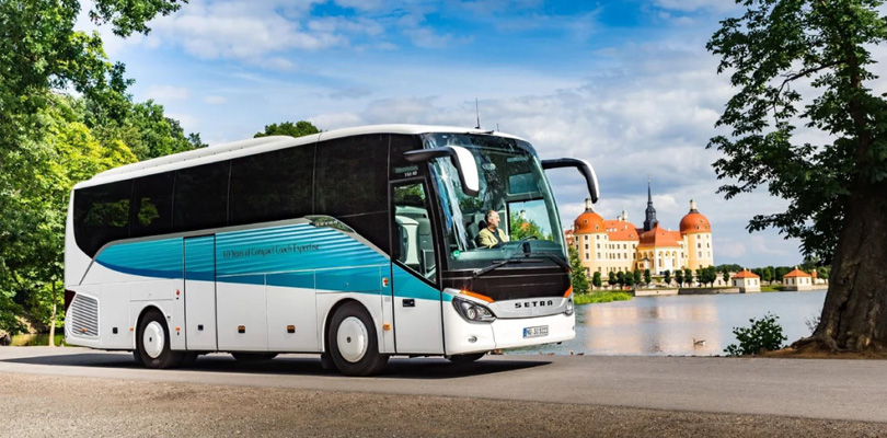Туристический автобус